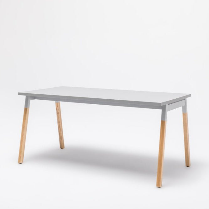 123HomeOffice - .mdd Ogi W Schreibtsich - Schwarz - Schwarz - B: 100 / T:60 / H: 74 cm - 123HomeOffice